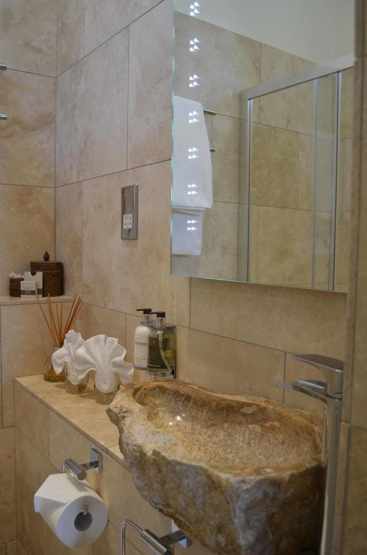 Apsley House Bed & Breakfast Bath Exterior foto